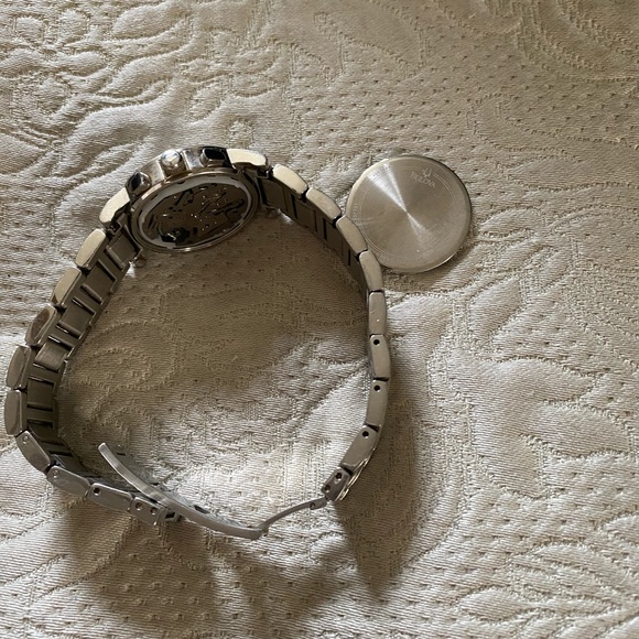 Bulova ladies watch silver with crystal face. - Picture 4 of 4